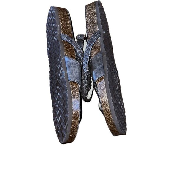 Mata Brown Faux Leather Strappy Sandals Size 9 - Picture 4 of 6